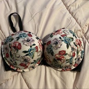 Victoria Secret Floral Lace Pushup Bra